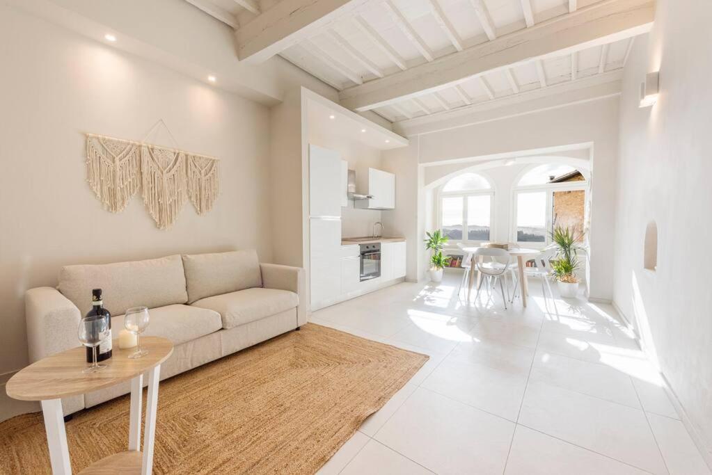 Luxurious Couple's Sanctuary Apartment