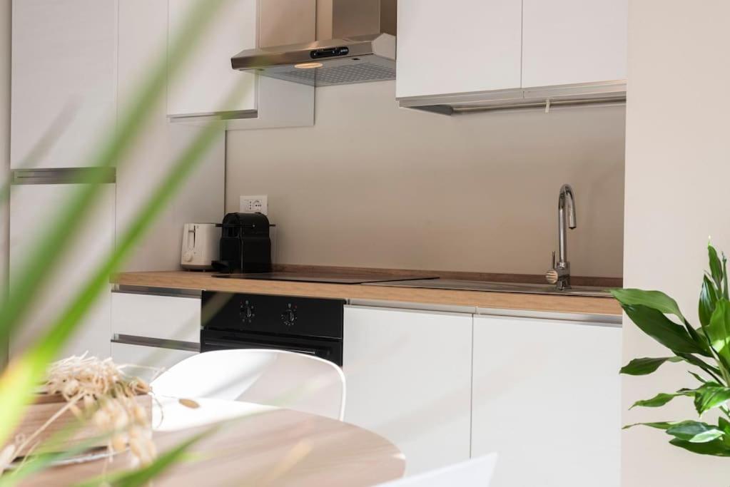 Apartment Luxurious Couple's Sanctuary